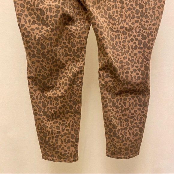 American Eagle Super High Rise Jeggings, Curvy Stretch Leopard Cheetah Plus 24 - Picture 7 of 12